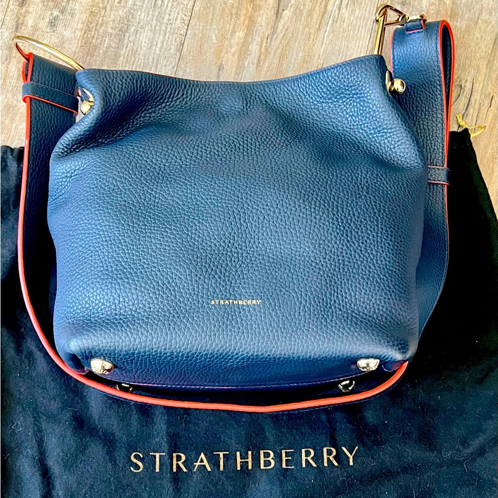 STRATHBERRY